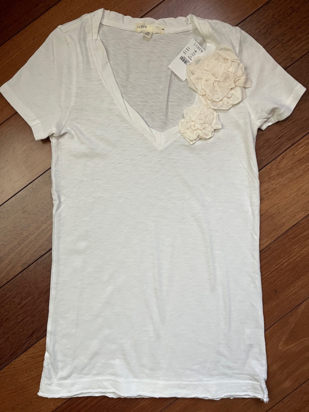 NWT J. Crew Embellished Flower V Neck Tee